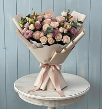 Букет цветов из:  Розы и Лизиантусы #REPLACE_PRED# Курсавке