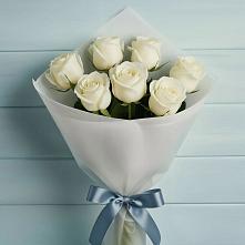 Букет 7 Белых роз Эдлесс Лав в Курсавке