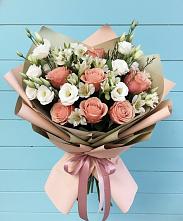 Букет цветов из:  Розы, Альстромерии и Лизиантусы в Курсавке