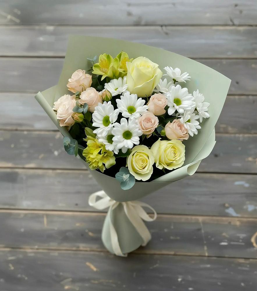 Букет цветов из: Альстромерии, Розы и Хризантемы в Курсавке