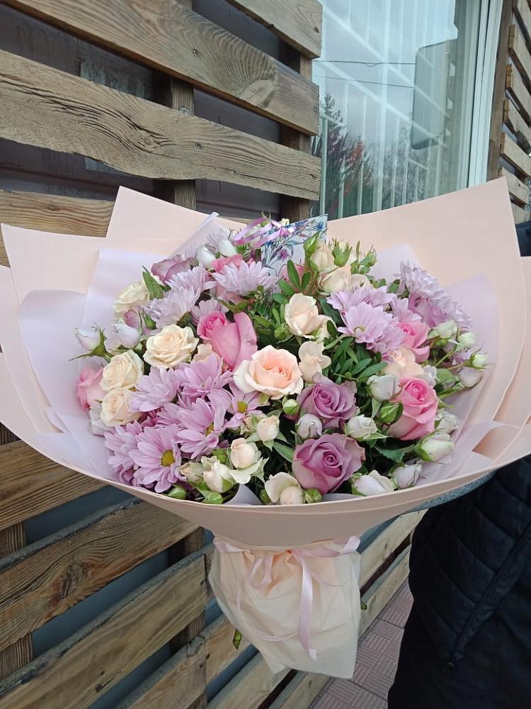 Букет цветов из: Розы и Хризантемы в Курсавке