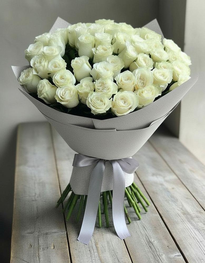Букет 35 Белых роз в Курсавке