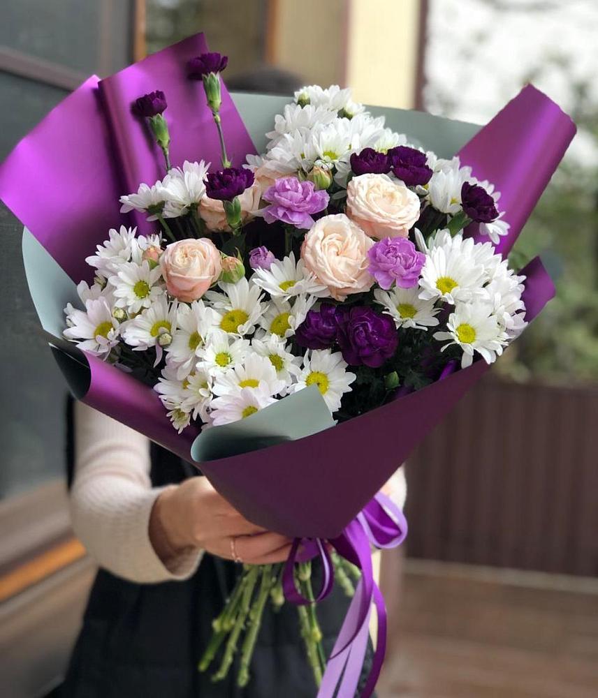 Букет цветов из: Хризантемы, Гвоздики и Розы в Курсавке