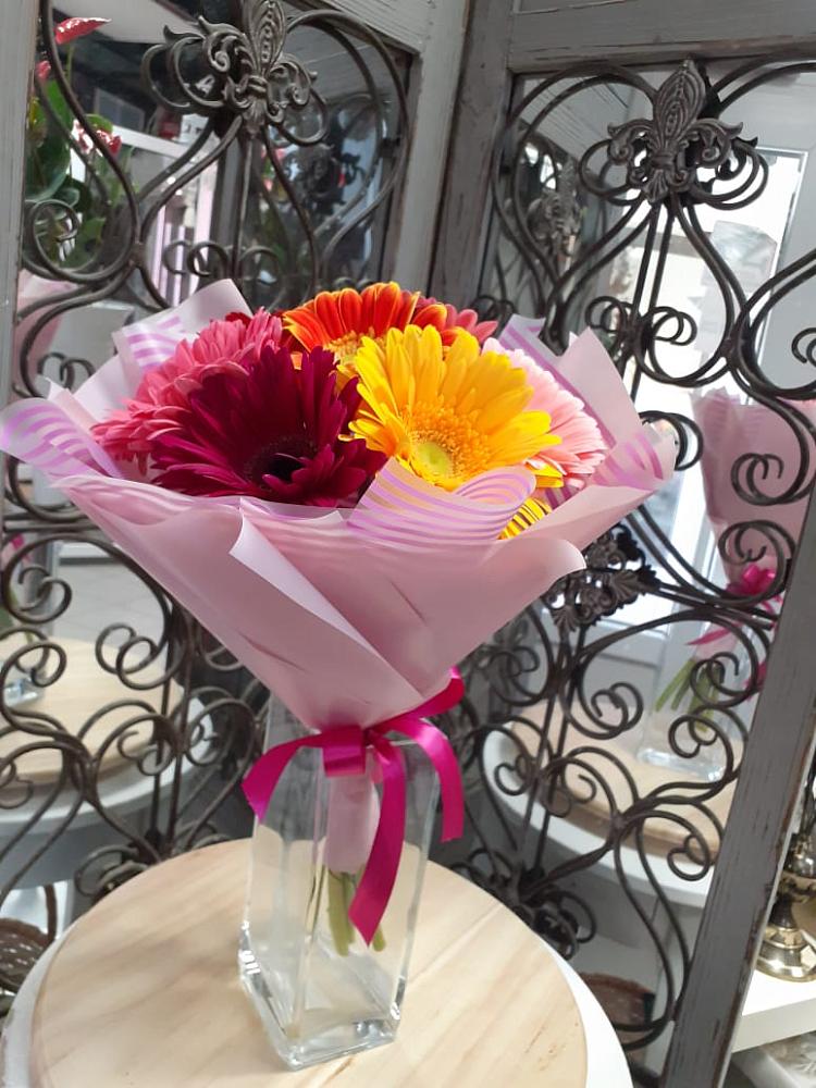 Букет цветов из: Герберы в Курсавке