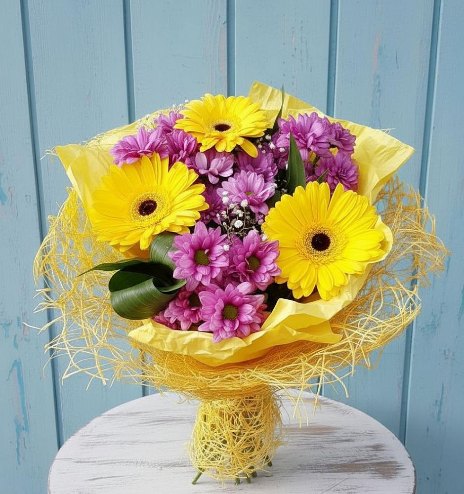 Букет цветов из: Хризантемы и Герберы в Курсавке