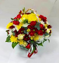 Цветочная композиция из Хризантемы и Розы в корзине в Курсавке