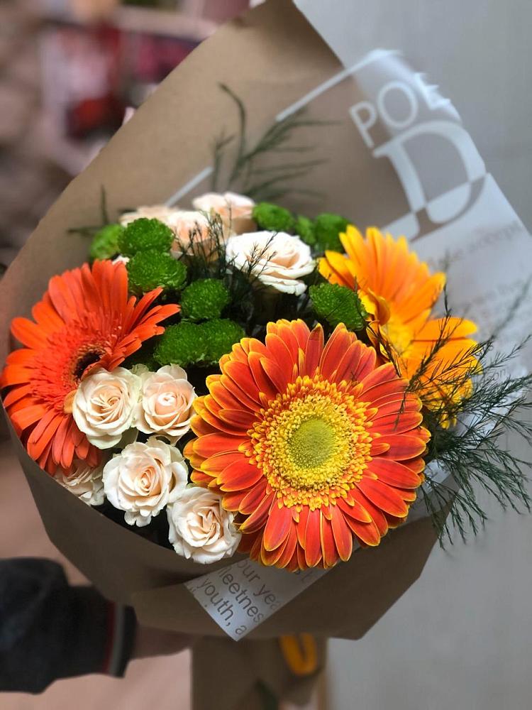 Букет цветов из: Герберы, Хризантемы и Розы в Курсавке