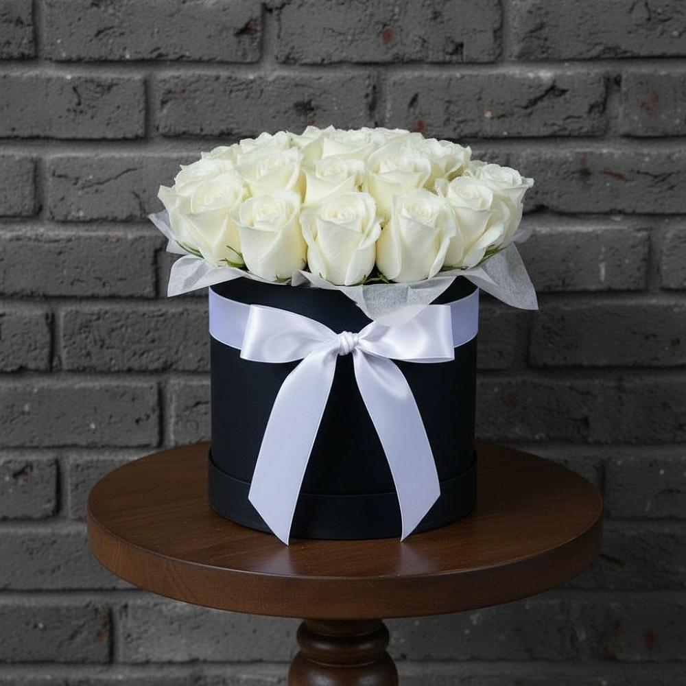 Цветочная композиция из Розы в шляпной коробке в Курсавке