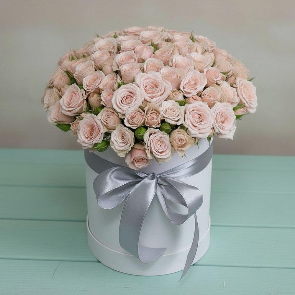 Цветочная композиция из Розы в шляпной коробке в Курсавке