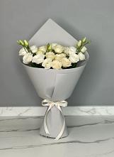 Букет цветов из:  Розы и Лизиантусы #REPLACE_PRED# Курсавке